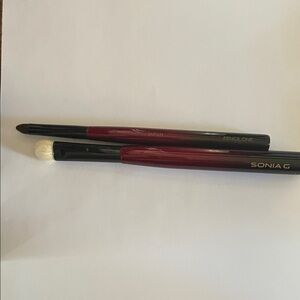 Sonia G Makeup Brushes - Pencil One and Bulider Two.